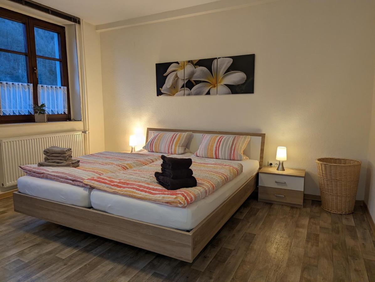 Appartamento Restaurant Zur Blume Hattingen Esterno foto